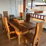 Villa Dedalos - Spacious Luxury With Heated Pool In