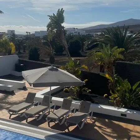 Dedalos - Spacious Luxury With Heated Pool In Puerto Calero