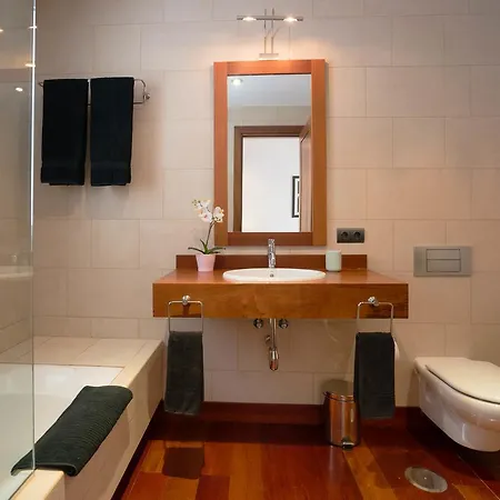 Villa Dedalos - Spacious Luxury With Heated Pool In *