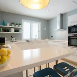 Villa Dedalos - Spacious Luxury With Heated Pool In *