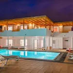 Dedalos - Spacious Luxury With Heated Pool In * Puerto Calero