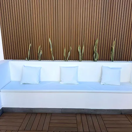 Dedalos - Spacious Luxury With Heated Pool In プエルト・カレロ