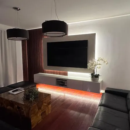 Dedalos - Spacious Luxury With Heated Pool In *