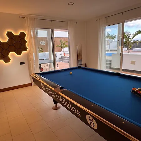 Dedalos - Spacious Luxury With Heated Pool In Puerto Calero