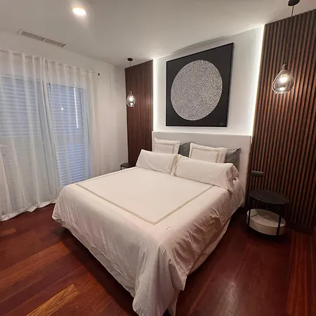 Willa Dedalos - Spacious Luxury With Heated Pool In *