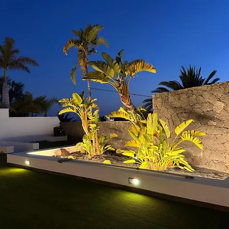 Dedalos - Spacious Luxury With Heated Pool In Villa Puerto Calero