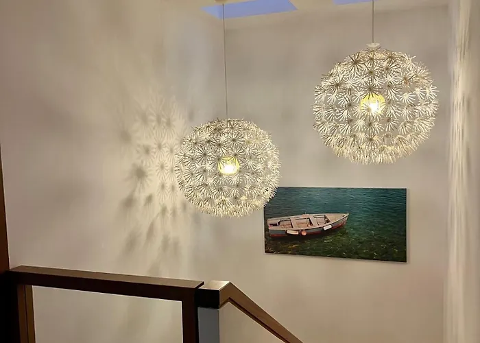 Dedalos - Spacious Luxury With Heated Pool In 빌라