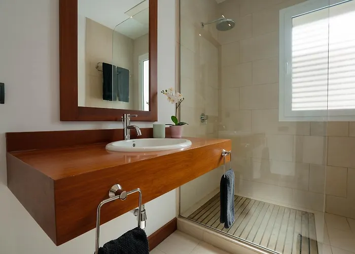 빌라 Dedalos - Spacious Luxury With Heated Pool In 푸에르토카레로