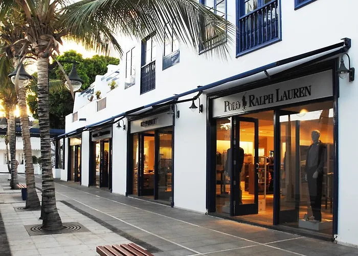 Dedalos - Spacious Luxury With Heated Pool In 푸에르토카레로