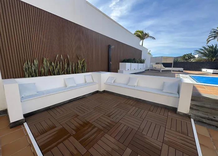 Dedalos - Spacious Luxury With Heated Pool In ヴィラ *